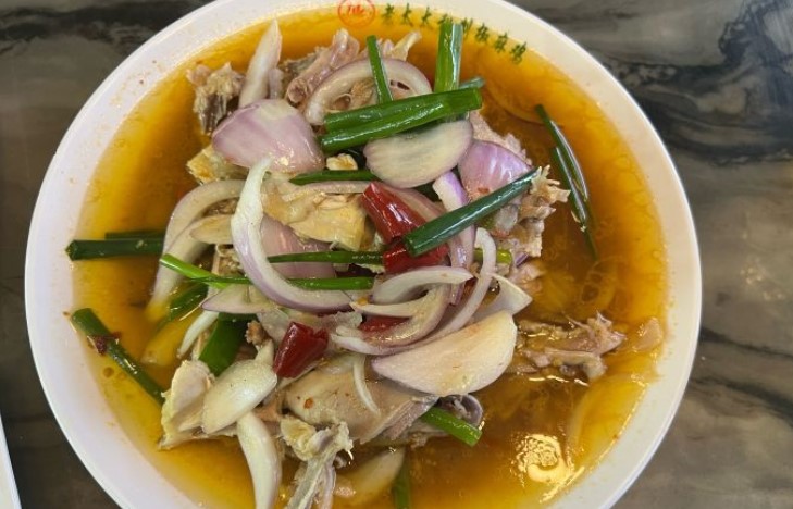 老太太秘制椒麻鸡总店 参考图 1